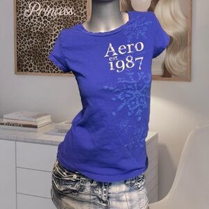 Aeropostale Vintage Y2K  Baby Tee - Blue Snowflake